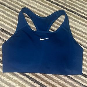 Nike medium bra